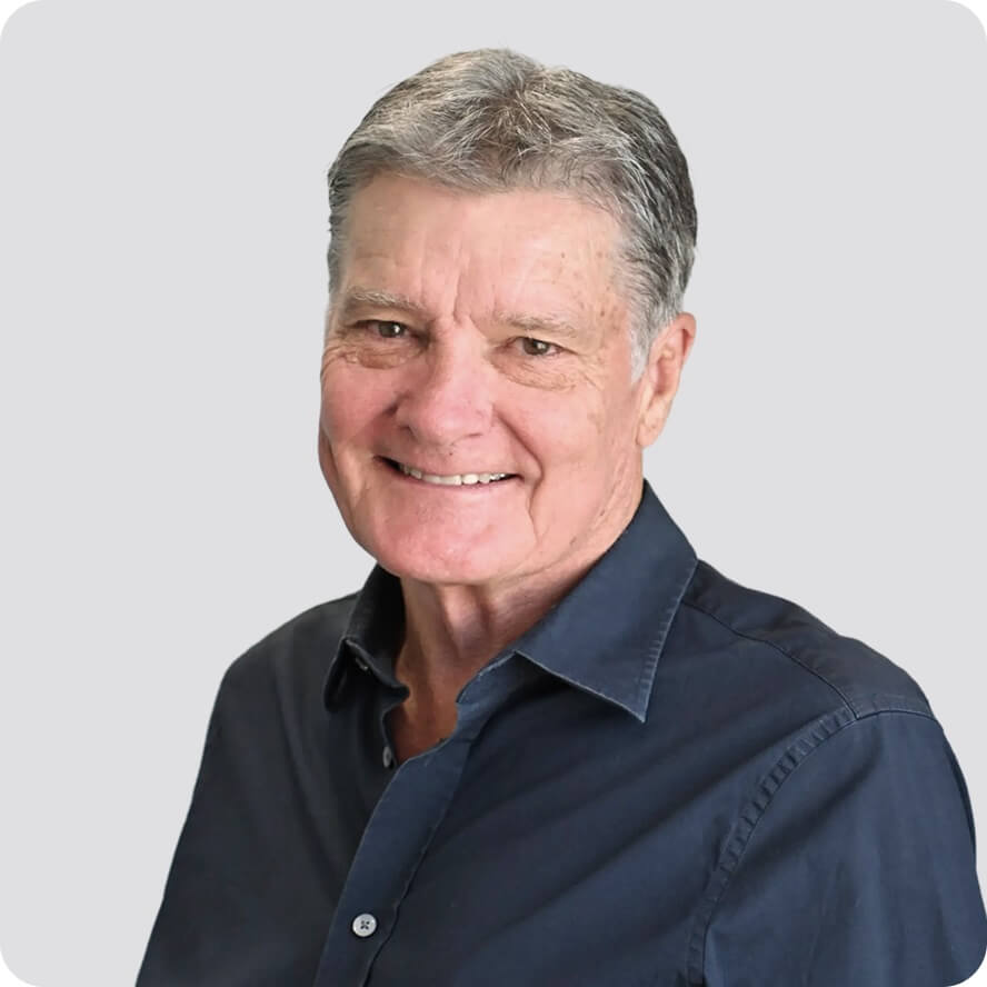 Dr. Alex Leggat