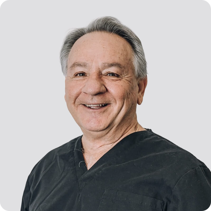 Dr. Leo Ntoumenopoulos
